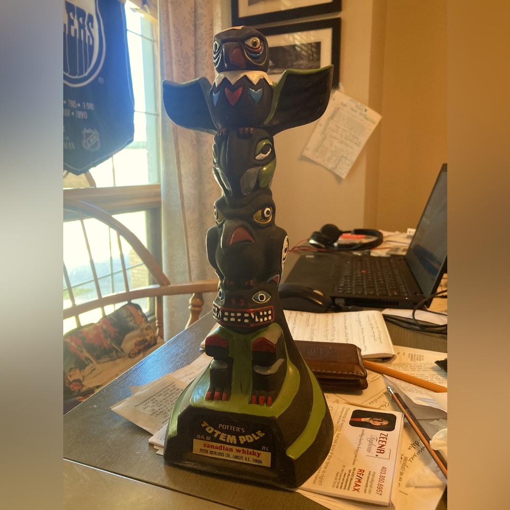Potters Whiskey Decanter 1971 Totem Pole